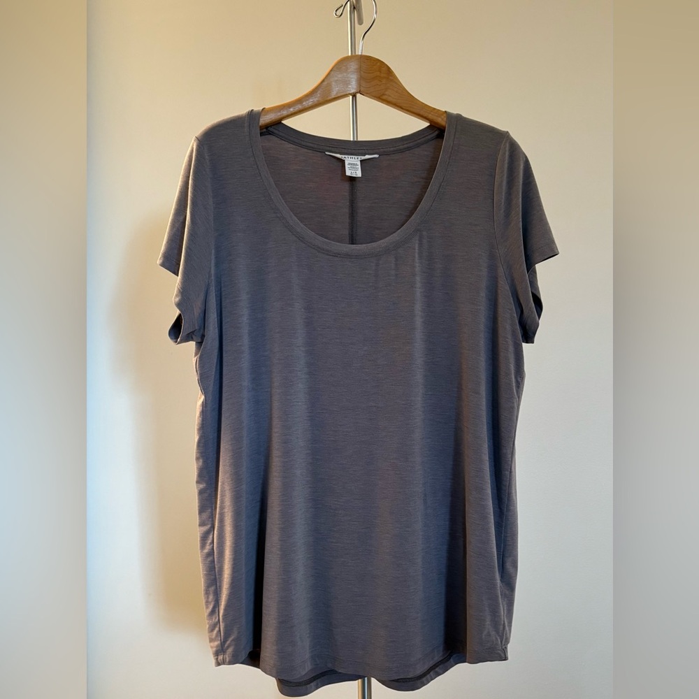 Athleta Stratus II Tee LT